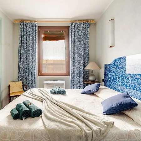 Nido Estense Ad Un Respiro Dal Castello *