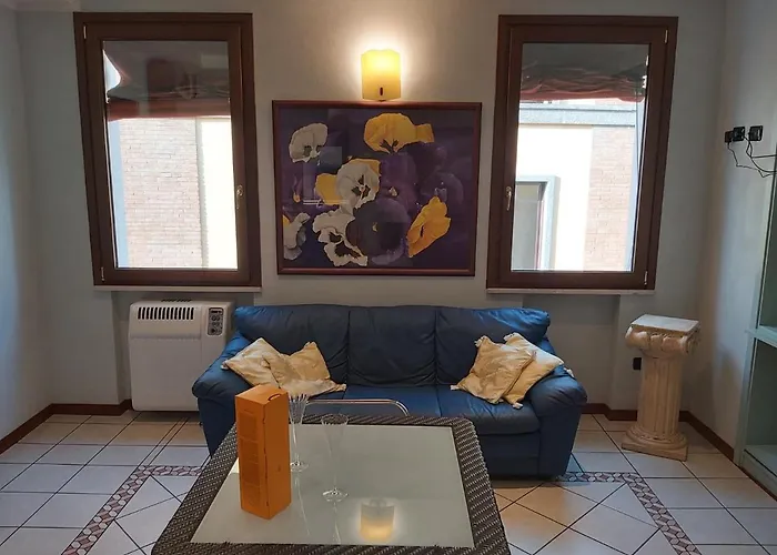 Nido Estense Ad Un Respiro Dal Castello Appartement Ferrare